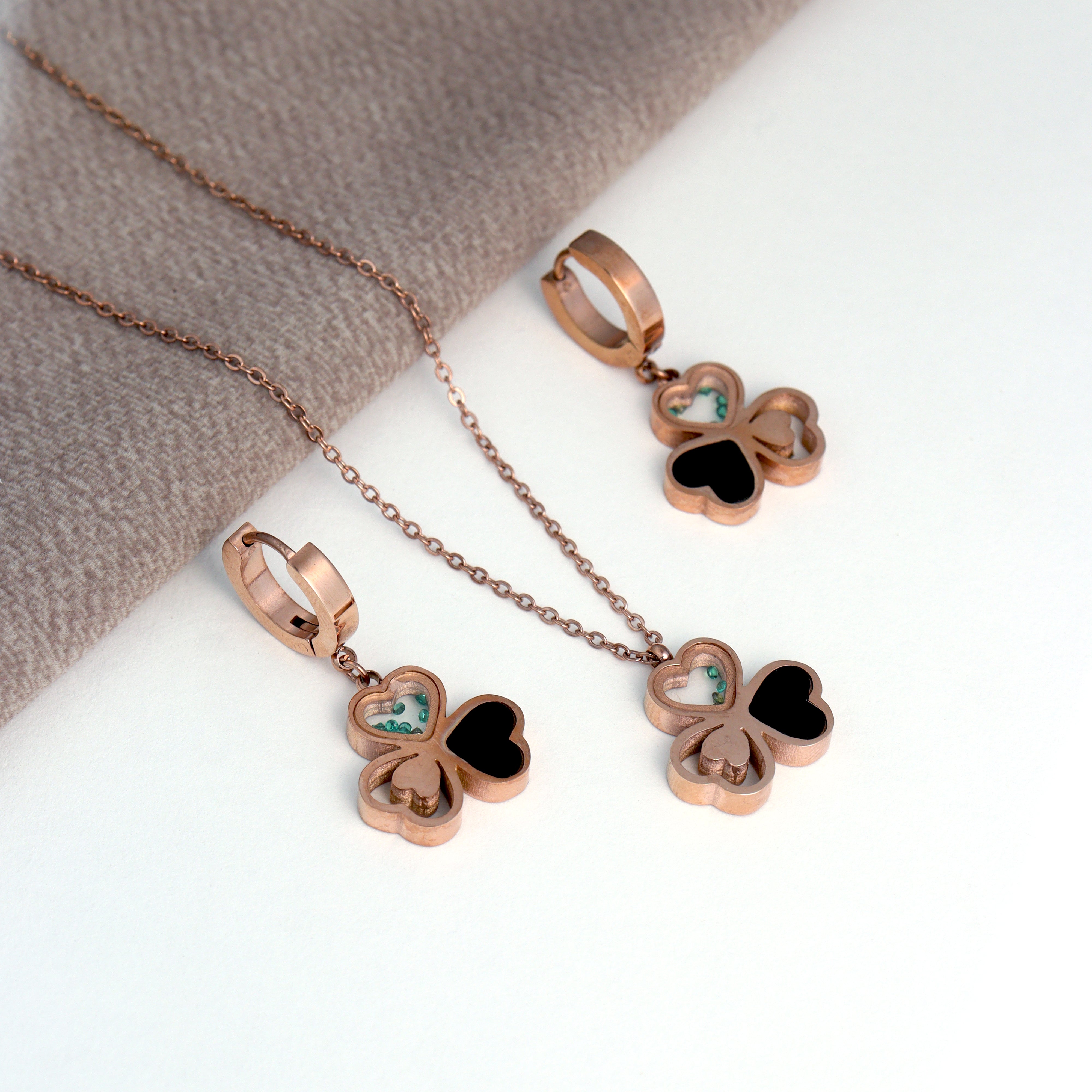 Rose Clover Charm Set Own It Pure