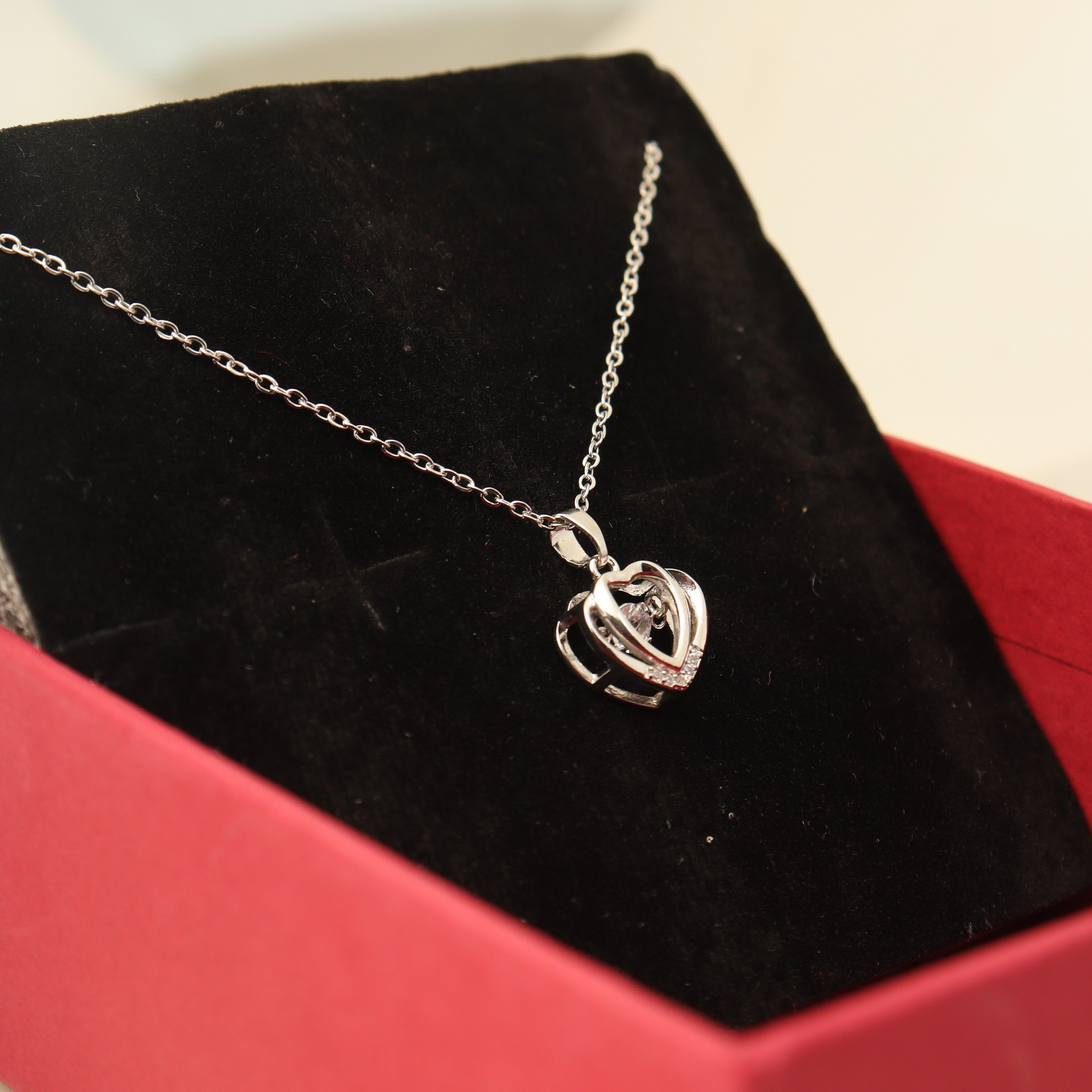 Silver Heart Chram Pendant Chain